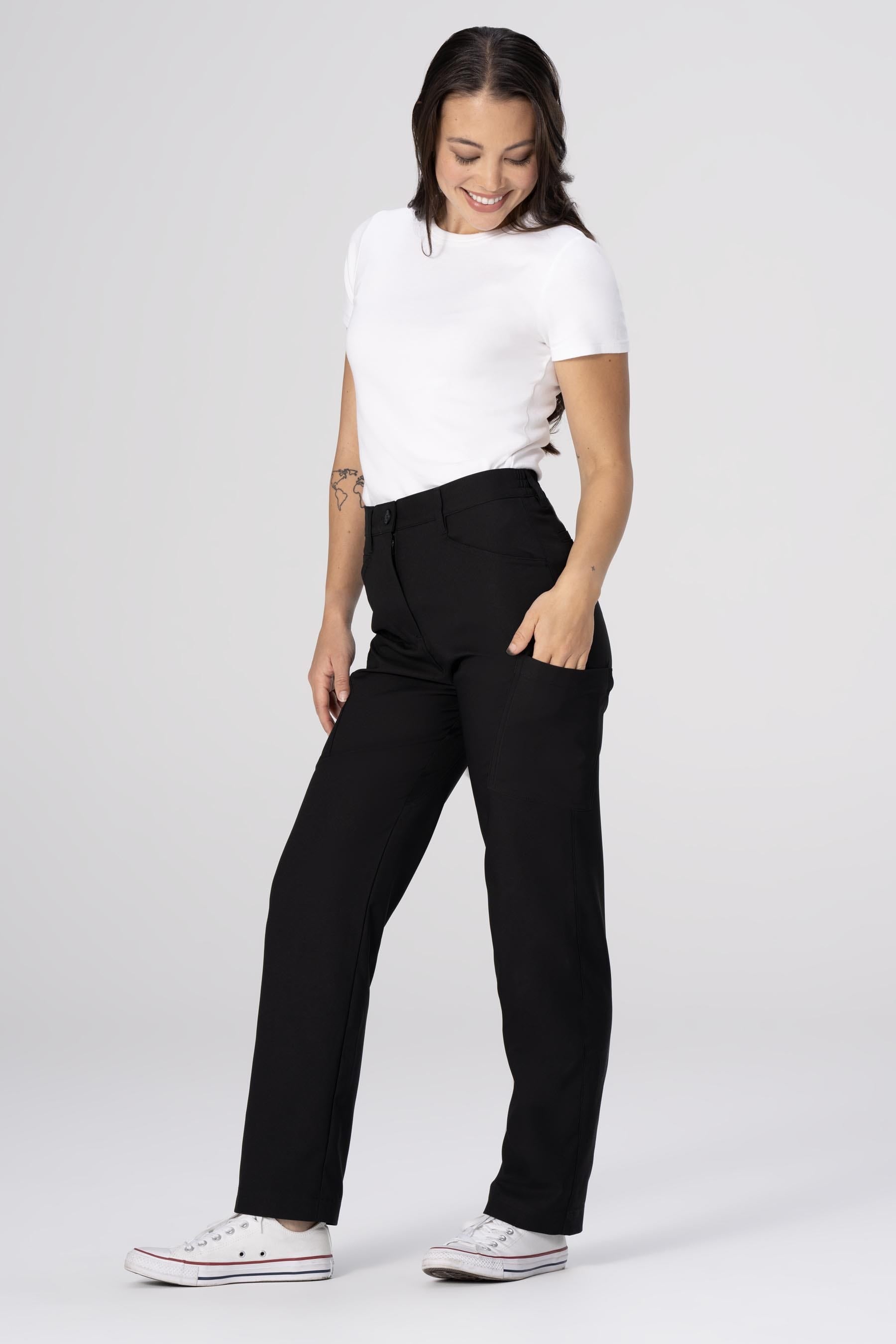 Eaze Female Cargo Pants